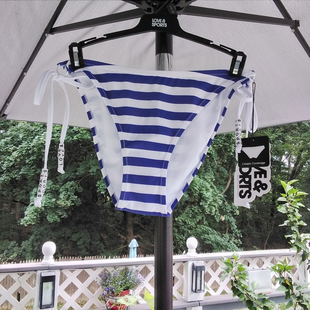 Love & Sports Classic String Bottom Swimwear Sz: XXL (20) Blue/White Stripes
